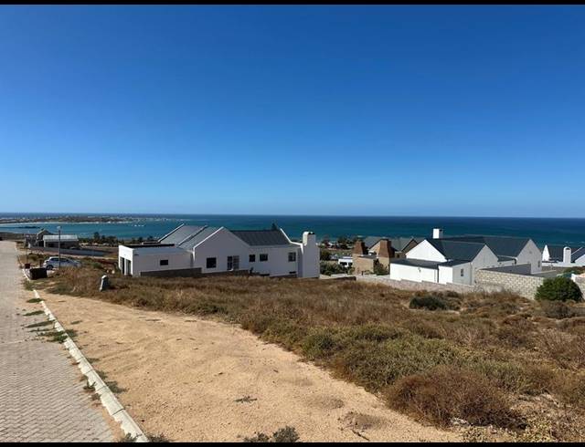LAND FOR SALE IN DA GAMA BAY